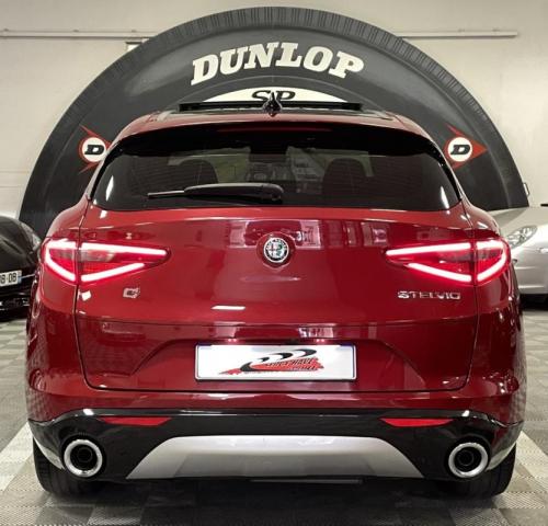 Alfa Romeo Stelvio image 5
