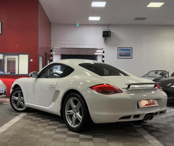 Porsche Cayman image 8