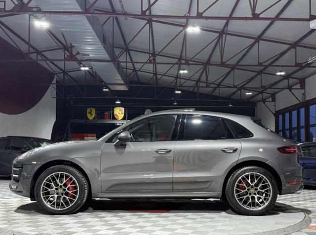 Porsche Macan image 8