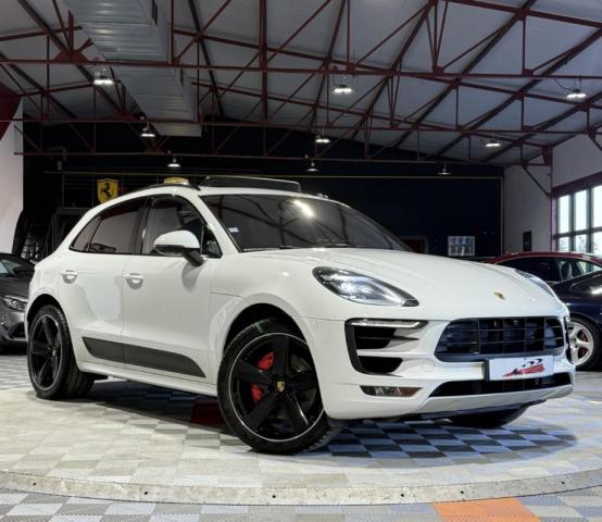 Porsche Macan image 7