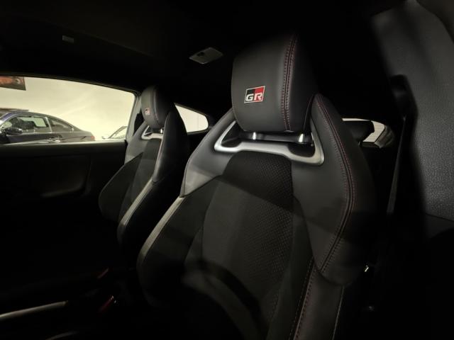 Toyota Yaris image 5