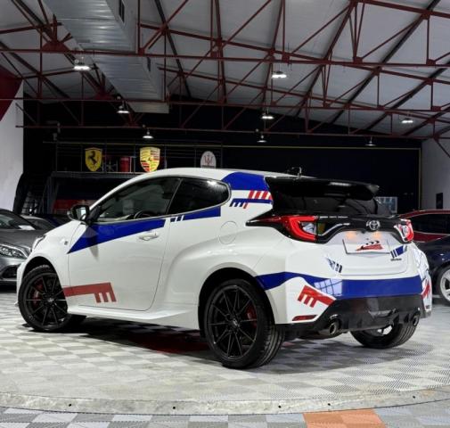 Toyota Yaris image 9