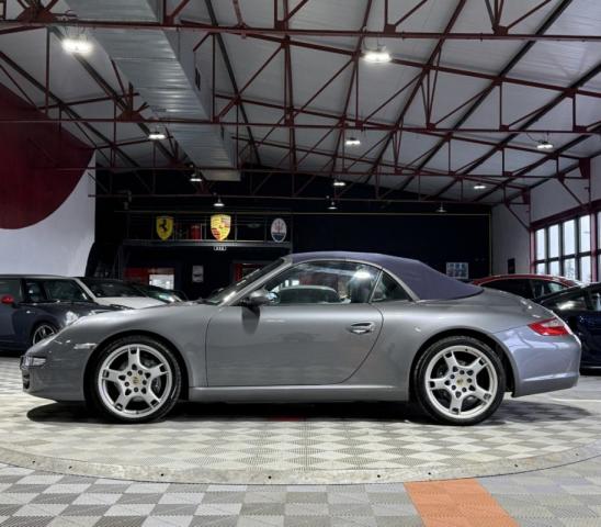 Porsche 911 image 3