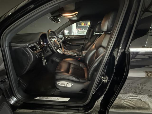 Porsche Macan image 6