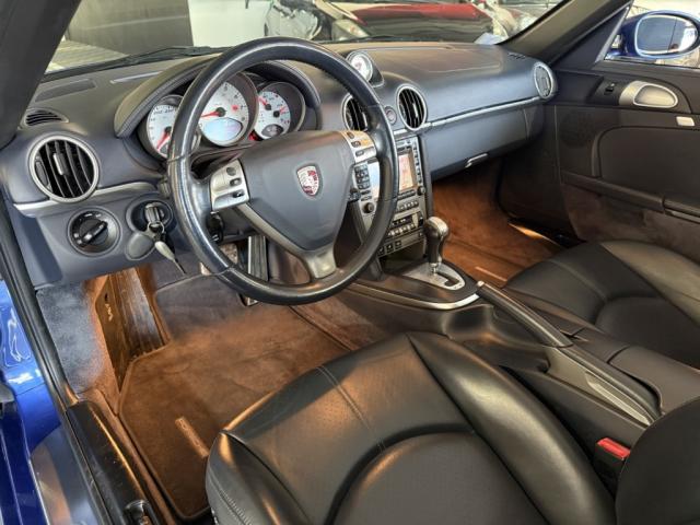 Porsche Boxster image 6