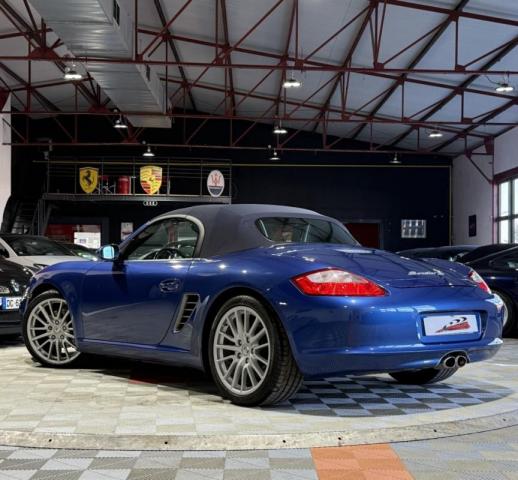 Porsche Boxster image 2