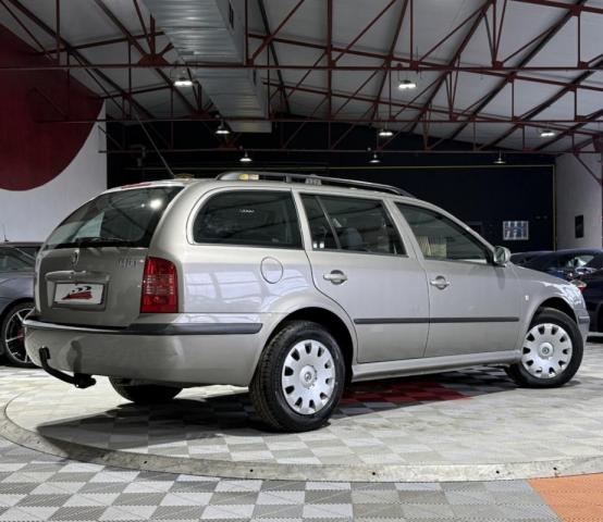 Skoda Octavia image 4