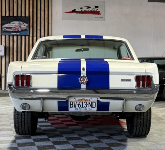 Ford Mustang image 5