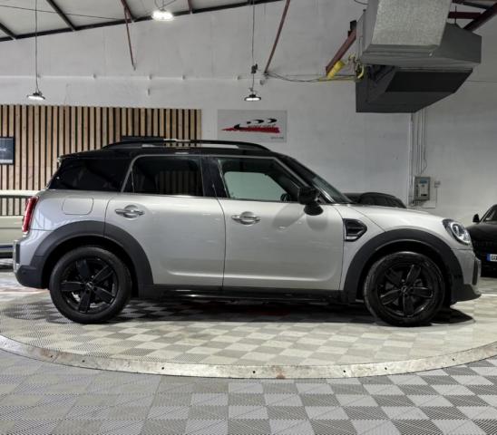 Mini Countryman image 2