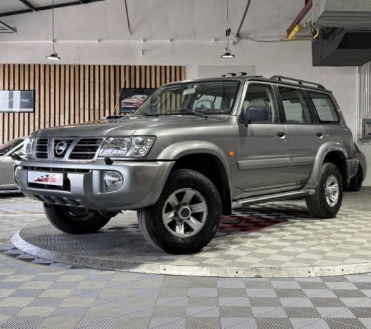 Nissan Patrol Gr 3.0 Di 158ch Elégance 4x4 Y61 Bvm5 7pl