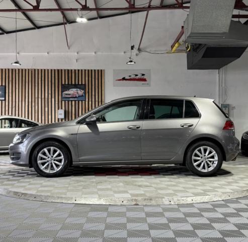 Volkswagen Golf image 7
