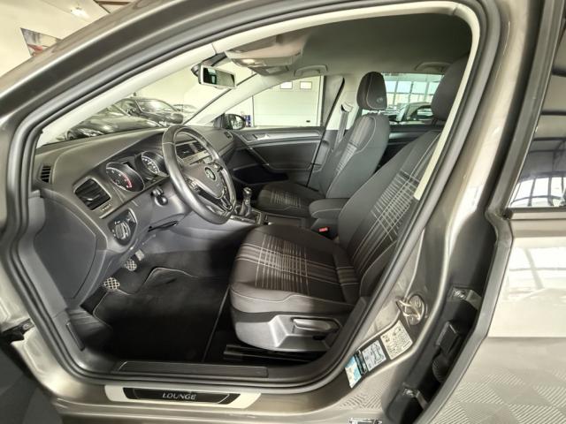 Volkswagen Golf image 5