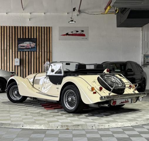 Morgan Plus 4 image 6
