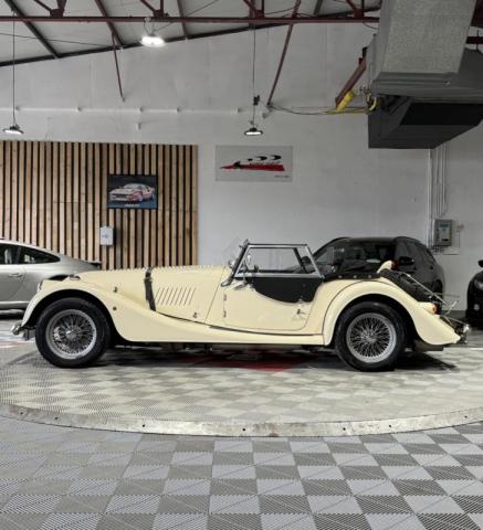 Morgan Plus 4 image 7