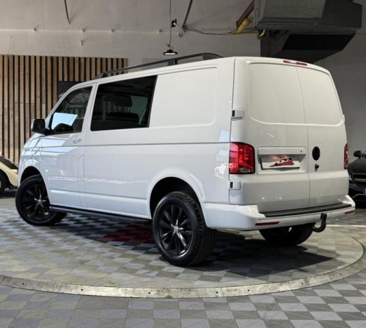 Volkswagen Transporter image 1