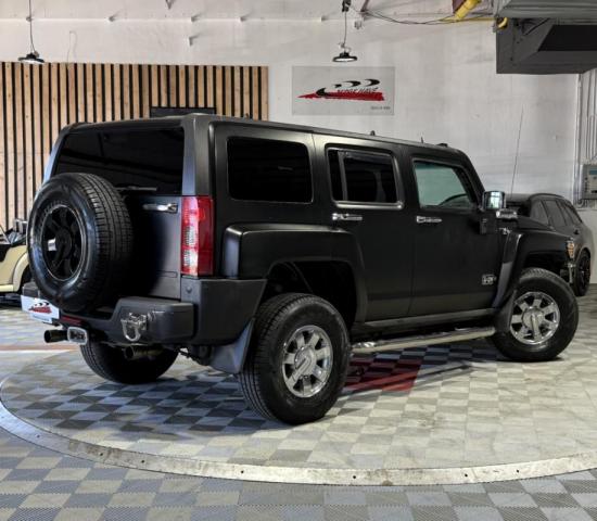 Hummer H3 image 1