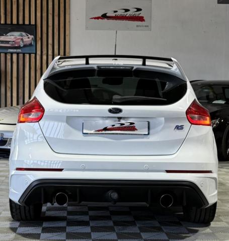 Ford Focus image 8