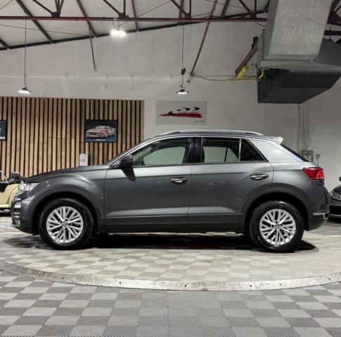 Volkswagen T-Roc image 3