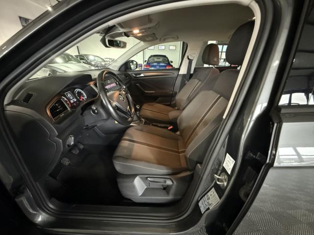 Volkswagen T-Roc image 7