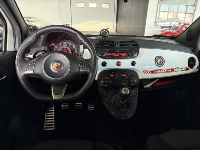 Abarth 500 image 1