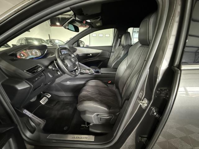 Peugeot 3008 image 3