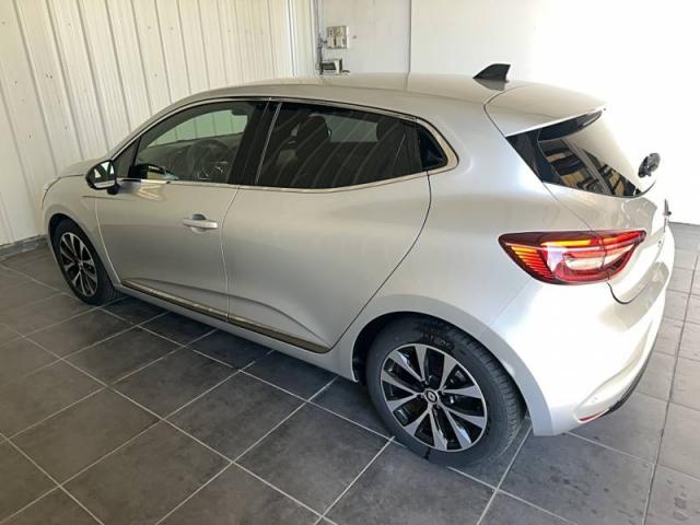 Renault Clio image 9