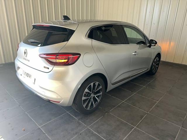 Renault Clio image 8