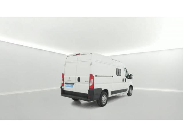 Peugeot Boxer image 2