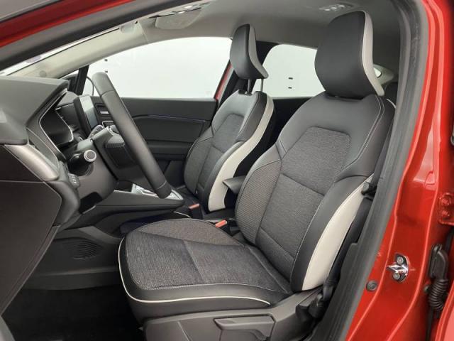 Renault Captur image 1