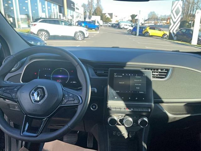 Renault Zoe image 2
