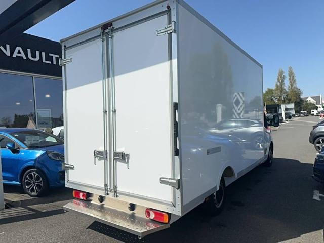 Renault Master image 3
