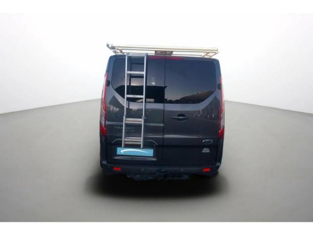 Ford Transit image 5