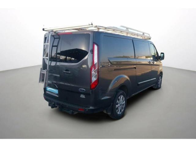 Ford Transit image 6