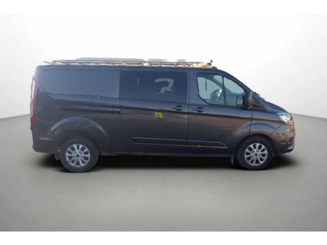 Ford Transit image 8