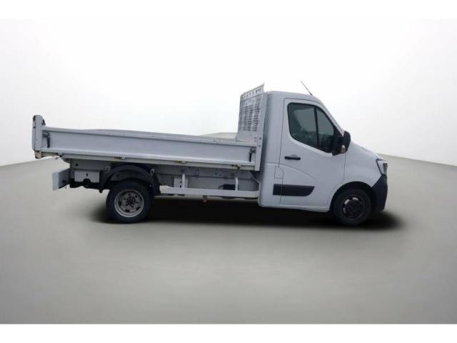 Renault Master image 1