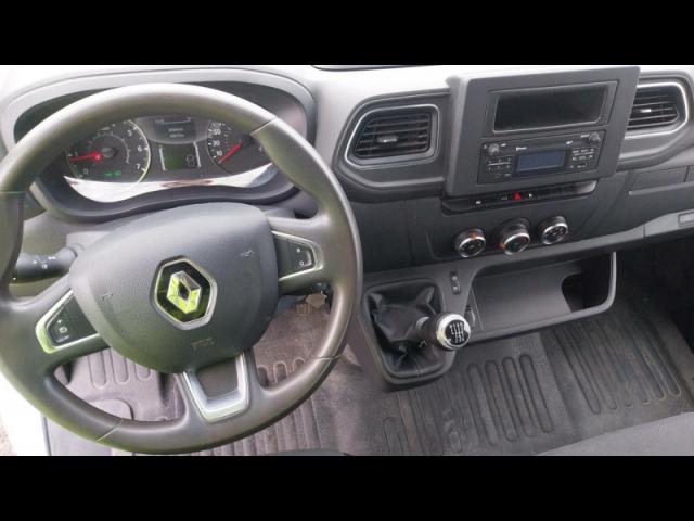 Renault Master image 3