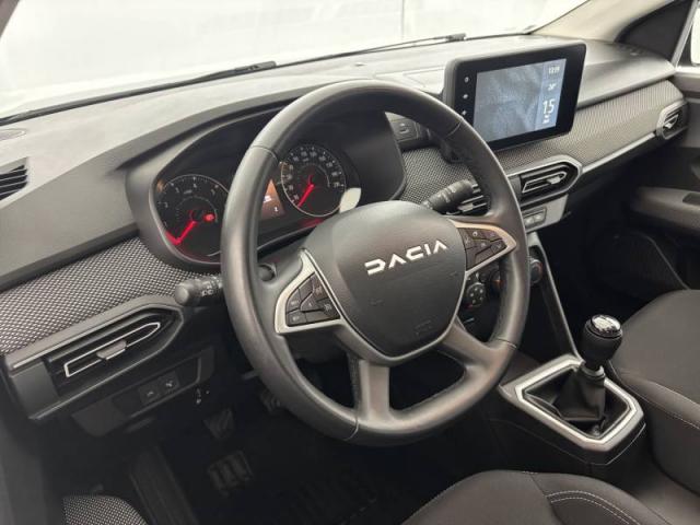 Dacia Sandero image 1