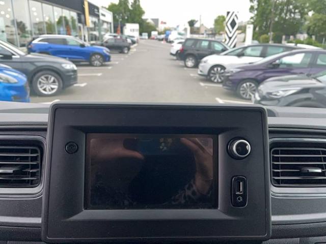 Renault Master image 3