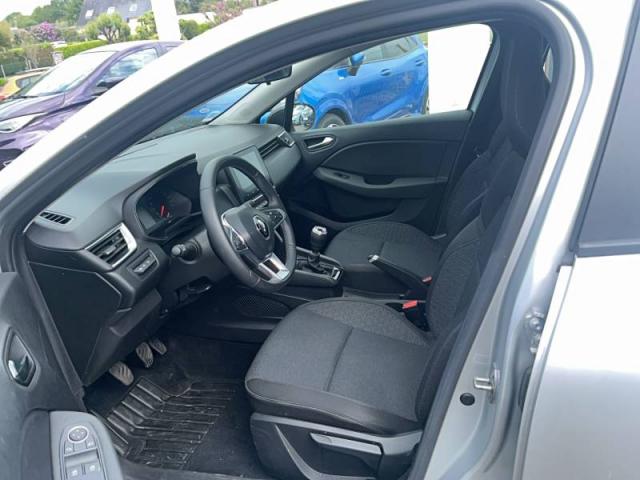 Renault Clio image 8