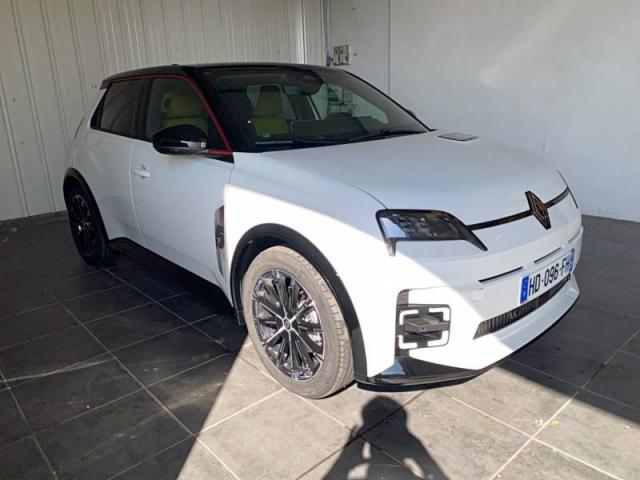 Renault R 5 image 6