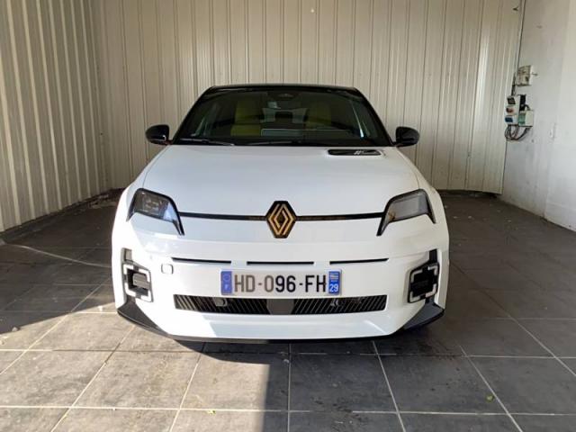 Renault R 5 image 8
