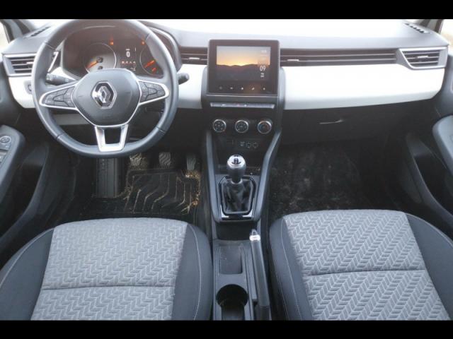 Renault Clio image 2