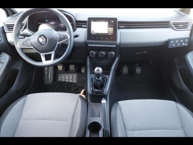 Renault Clio image 6