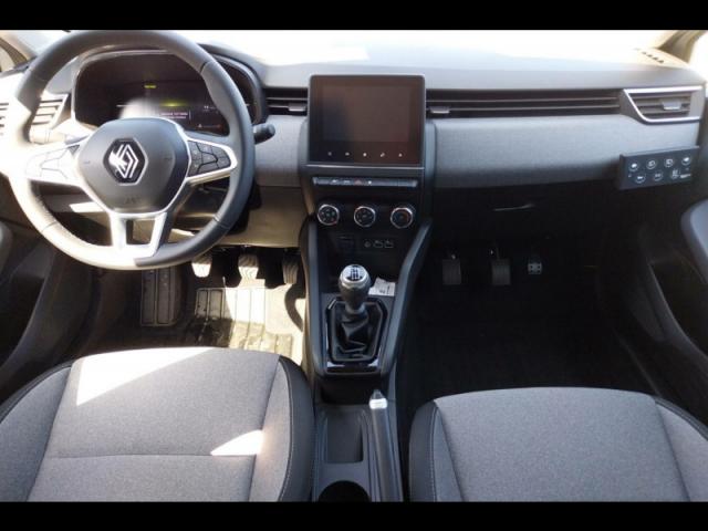 Renault Clio image 8
