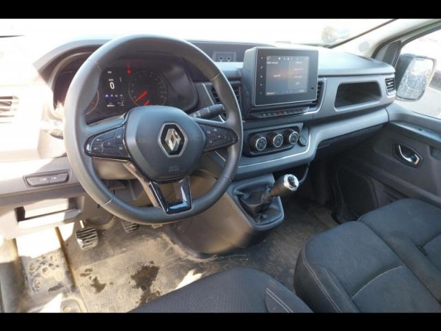 Renault Trafic image 7