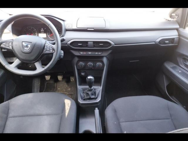 Dacia Sandero image 3
