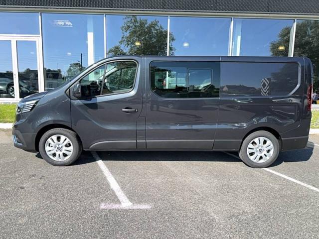 Renault Trafic image 2