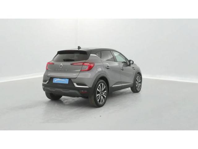 Renault Captur image 2