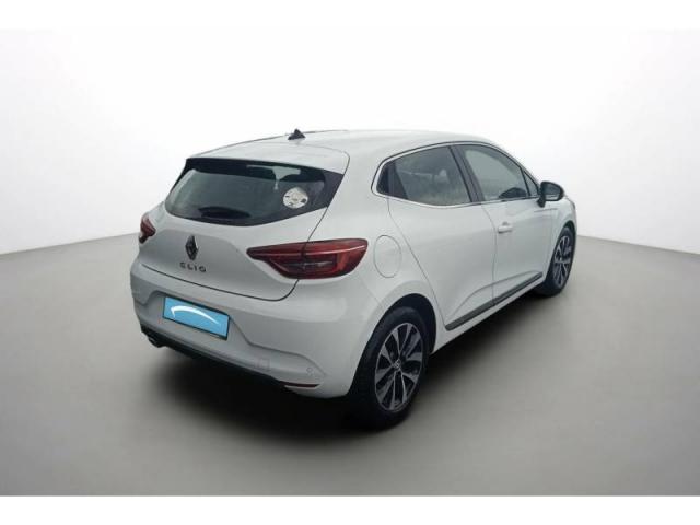 Renault Clio image 8