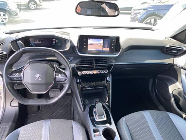 Peugeot 2008 image 3